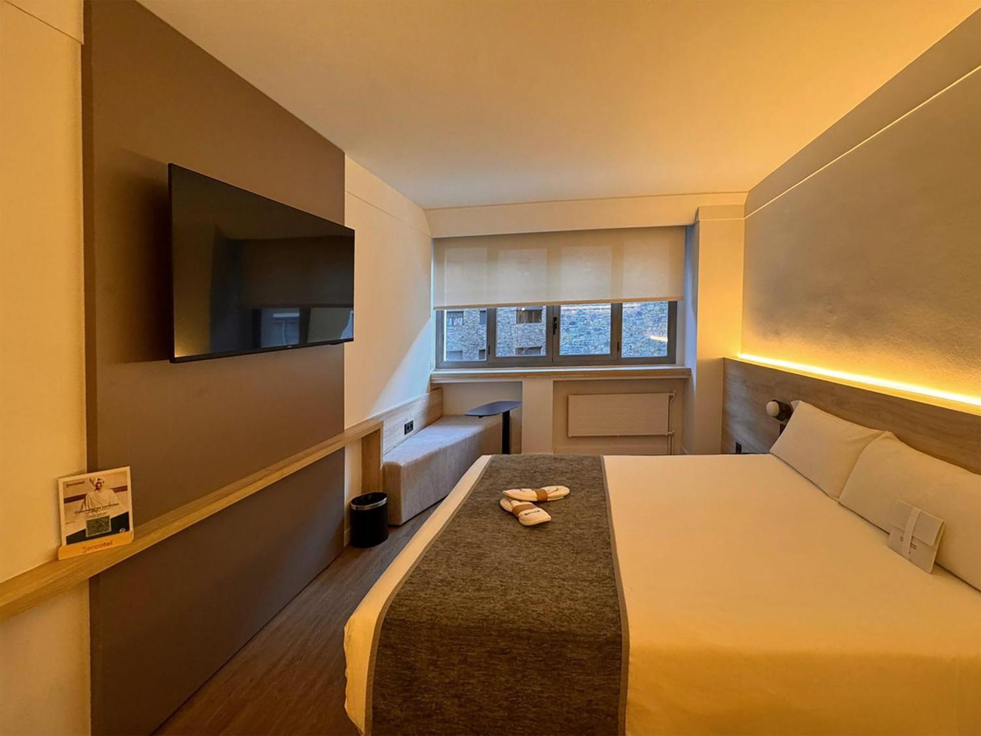 Sercotel Delfos Andorra Ngoại thất bức ảnh